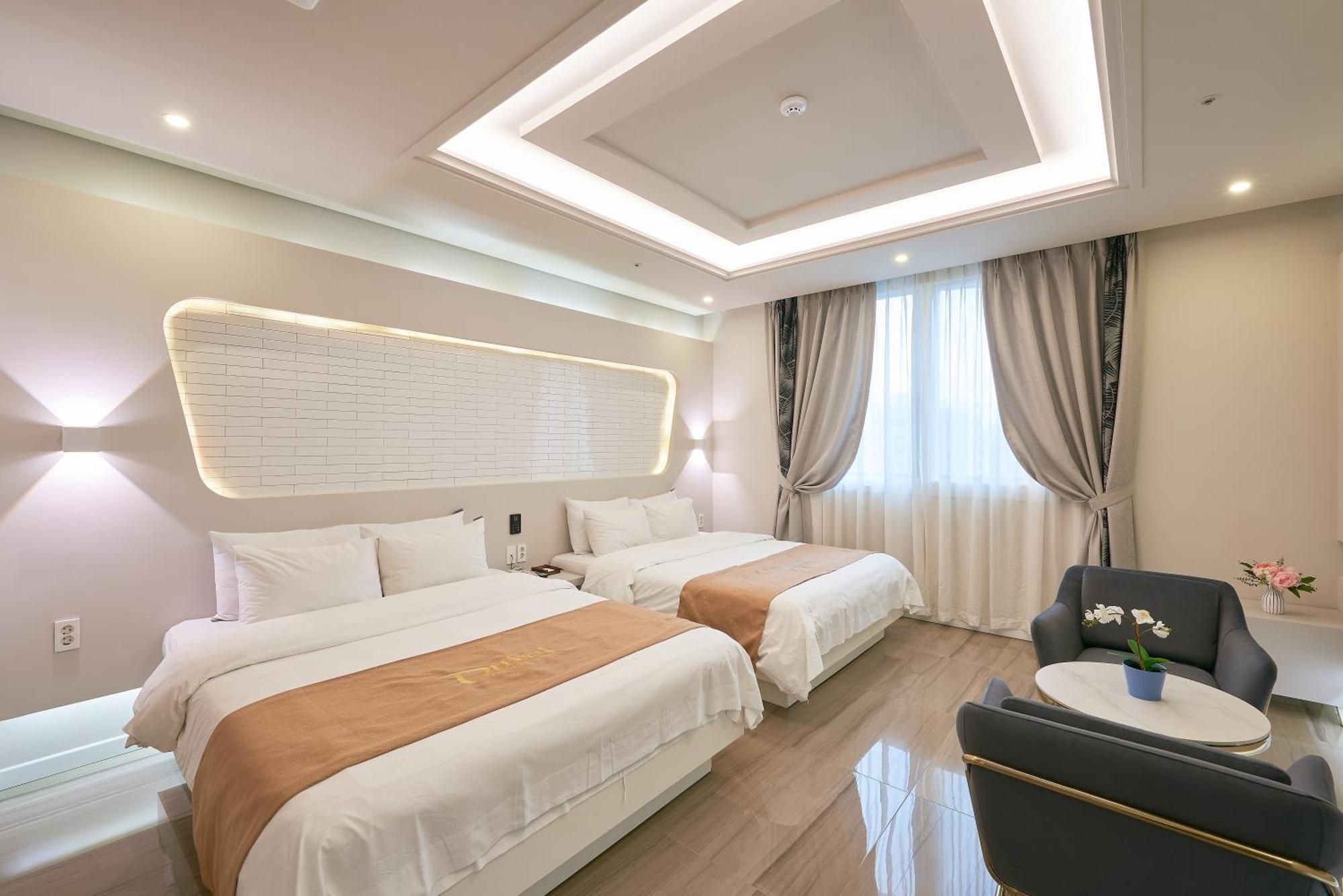 Dubai Hotel Gwangju Metropolitan City Dış mekan fotoğraf
