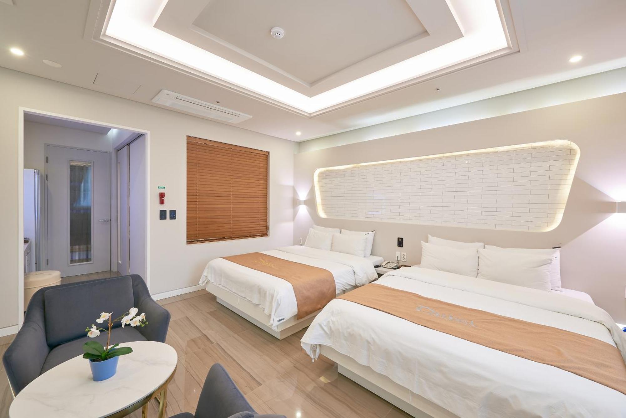 Dubai Hotel Gwangju Metropolitan City Dış mekan fotoğraf